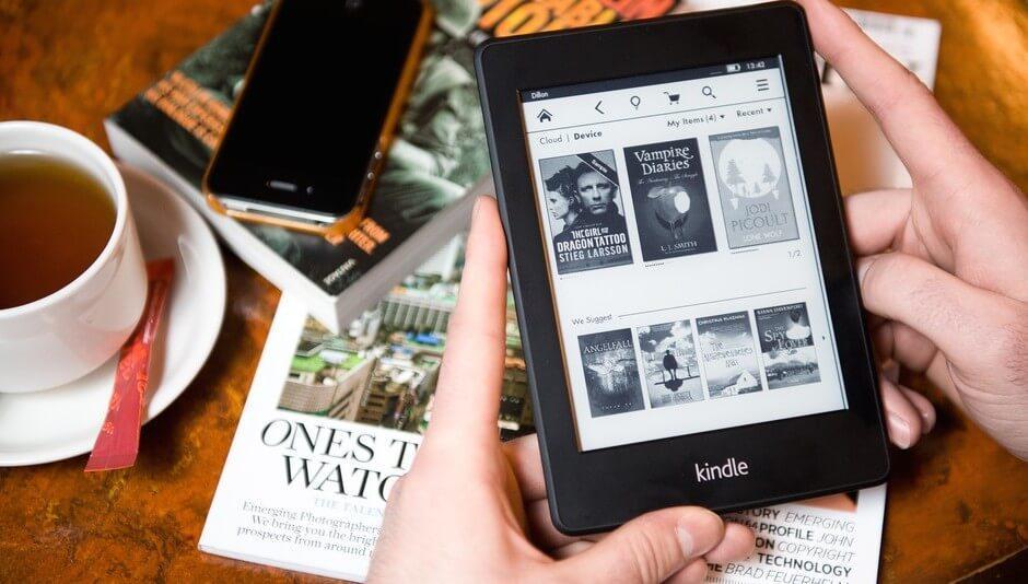Máy đọc sách Kindle đích thị là bảo bối của cộng đồng yêu sách
