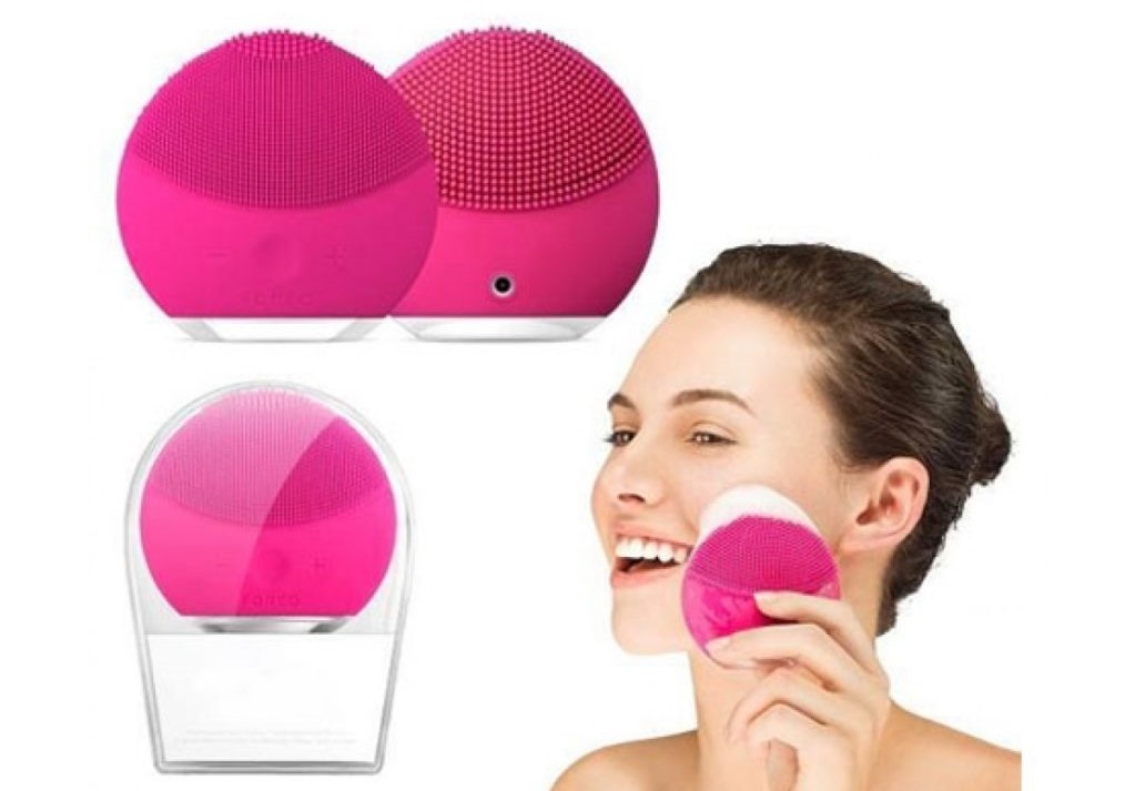 Sử-dụng-máy-rửa-mặt-Foreo-Luna-Mini-2-đúng-cách-1.1-1.jpg