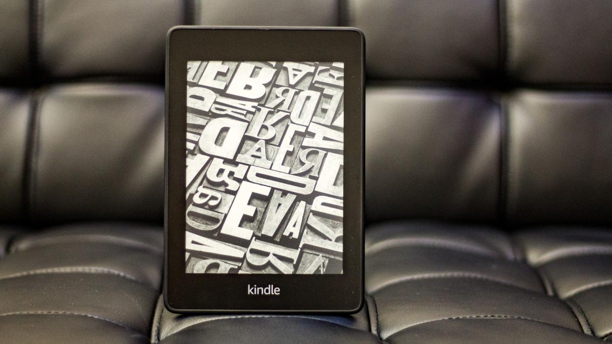 Amazon Kindle Paperwhite (2018) review: Exceedingly well read | Expert  Reviews